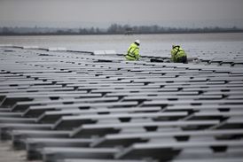 Solární panely v Británii.
