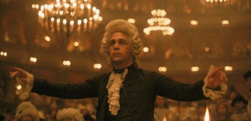 V oscarovém filmu Amadeus režiséra Miloše Formana ztvárnil hlavní roli skladatele Wolfganga Amadea Mozarta americký herec Tom Hulce.