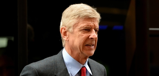 Francouzský manažer Arsenalu Arsène Wenger.