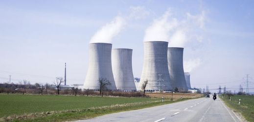 Jaderná elektrárna Dukovany. 