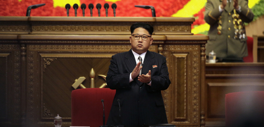 Kim Čong-un při stranickém sjezdu.