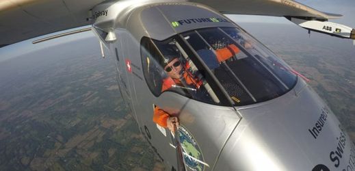 Letoun na solární pohon Solar Impulse 2.