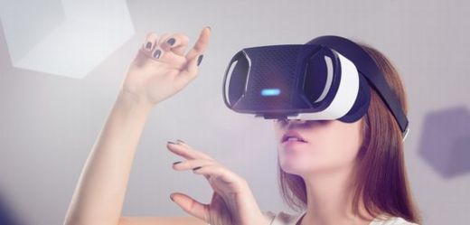 3D brýle pro virtuální realitu.