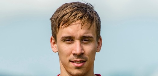 Fotbalový reprezentant Josef Šural byl v pondělí na soustředění v Rakousku v centru pozornosti, protože slaví 26. narozeniny.