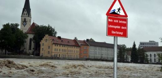 Bavorsko sužují záplavy. 