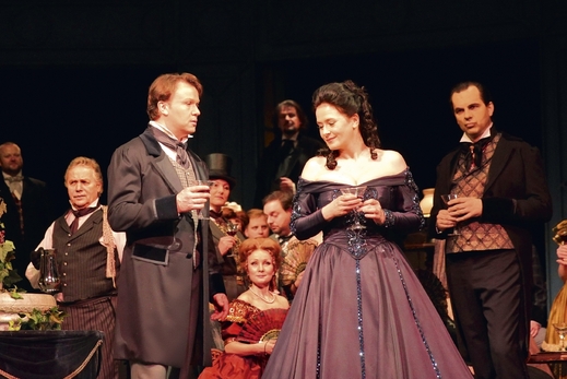 Ukázka z Verdiho díla La Traviata.