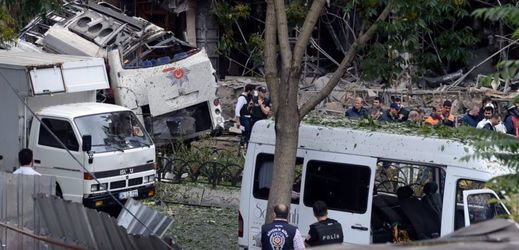 Policejní vyšetřování po výbuchu v Istanbulu.