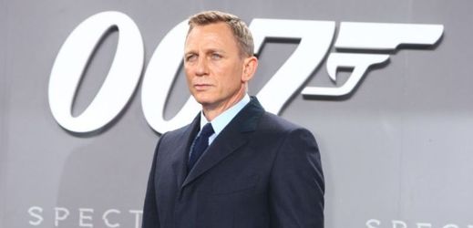 Daniel Craig se v roli "agenta s povolením zabíjet" objevil celkem čtyřikrát.