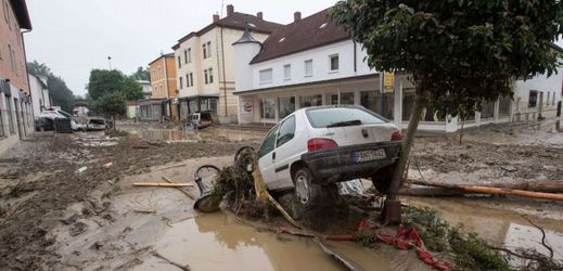Po povodních v zahraničí se i v Česku mohou objevit v prodeji zaplavená auta (ilustrační foto).