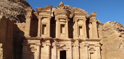 Starobylé město Petra v Jordánsku patří na seznam světového dědictví organizace UNESCO (ilustrační foto).