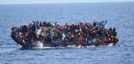 Ve vodách mezi Sicílií a Severní Afrikou se zachránilo celkem 1230 migrantů.