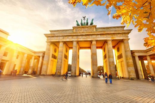 Po pádu berlínské zdi se Braniborská brána stala symbolem nového Německa.