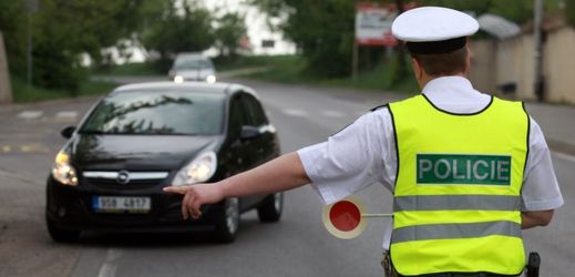 Prázninové měsíce znamenají zvýšenou aktivitu dopravní policie v celé Evropě (ilustrační foto).