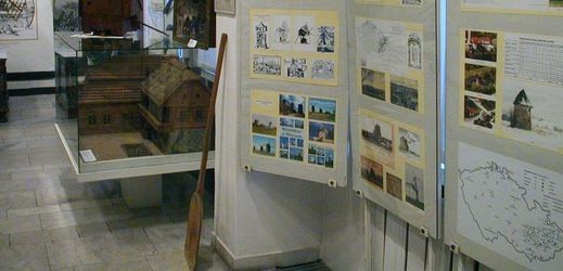 Regionální muzeum ve Vysokém Mýtě si na neděli přichystalo vernisáž výstavy věnované větrným mlýnům.