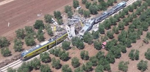 Srážka vlaků v Itálii.