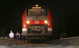 Afghánský uprchlík zaútočil na cestující ve vlaku v Bavorsku.