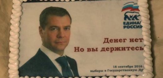 Perník s portrétem a citátem ruského premiéra Dmitrije Medveděva.