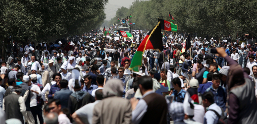 Velká demonstrace v Kábulu.