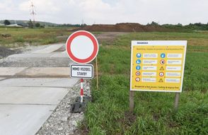Stavba chybějícího úseku dálnice D1 u Přerova.