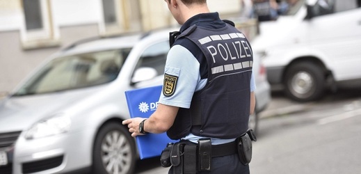 Německá policie zadržela 15letého mladíka, který je podezřelý z přípravy dalšího teroristického útoku.
