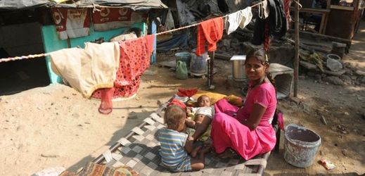 Nedotknutelní patří v Indii k opovrhované a chudé kastě.
