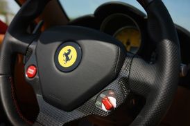 Samostatnost odstartovala značka Ferrari více než úspěšně.