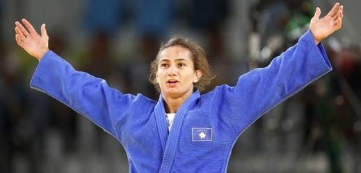 Judistka Majlinda Kelmendiová z Kosova.