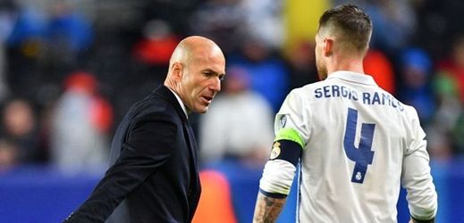 Zinedine Zidane a Sergio Ramos.