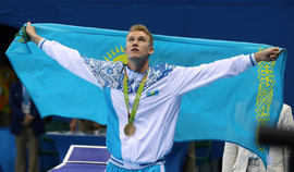 Kazachstánský plavec Dmitrij Balandin.