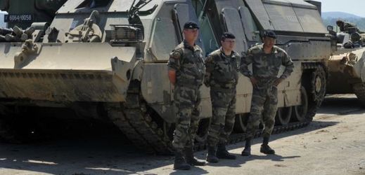 Slovensko začne vytvářet aktivní armádní zálohy.
