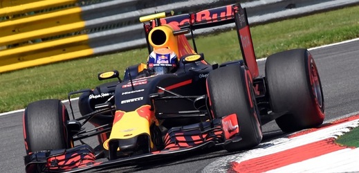 Max Verstappen vzbudil velké vášně po belgické Grand Prix.