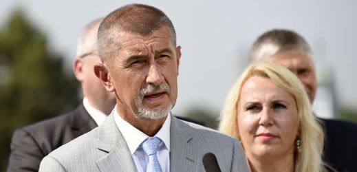 Předseda hnutí ANO Andrej Babiš se omluvil.