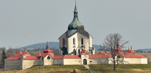 Poutní kostel svatého Jana Nepomuckého na Zelené hoře ve Žďáru nad Sázavou.