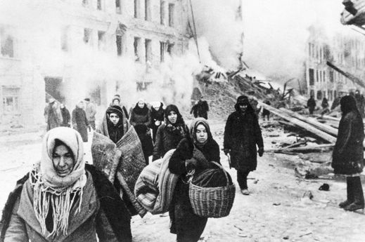 Blokáda Leningradu trvala neuvěřitelných 872 dní. Příděly jídla se dokonce ztenčily na jediný krajíc chleba za den.