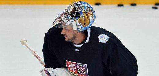 Brankář české hokejové reprezentace Petr Mrázek.