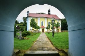 Kostel ve vesnici Prysk, která se umístila na druhém místě.