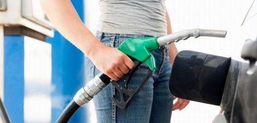 Cena pohonných hmot v Česku je jednou z nejnižších v Evropě. 