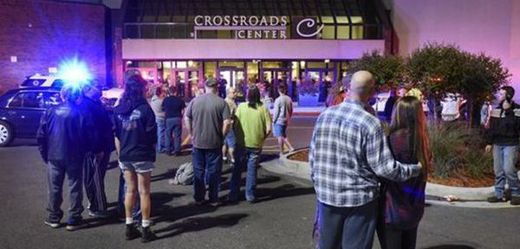 K útoku došlo v nákupním středisku v americkém státě Minnesota.