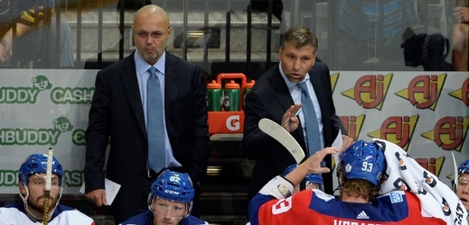 Čeští hokejisté čekají na první body na turnaji.