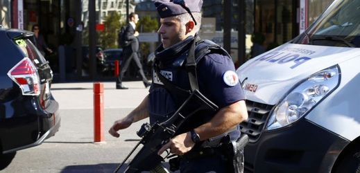 Francouzský policista (ilustrační foto).
