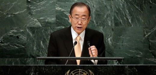 Generální tajemník OSN Pan Ki-mun obvinil spojence účastníků syrského konfliktu, že pomáhají udržovat v chodu válečnou mašinérii.