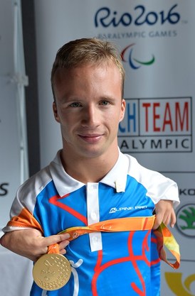 Jediný český paralympijský vítěz z Ria Arnošt Petráček