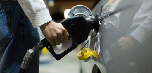 Ceny pohonných hmot v České republice stagnují. 