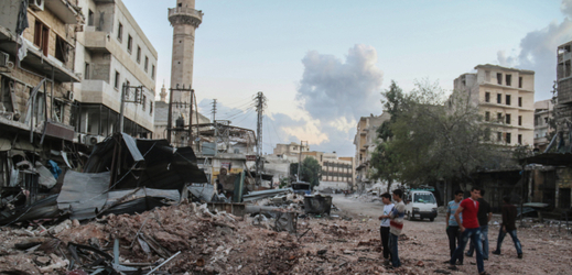 Bombardováním zničené Aleppo (ilustrační foto).
