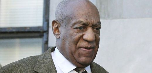 Komik Bill Cosby obviněný z mnoha znásilnění.
