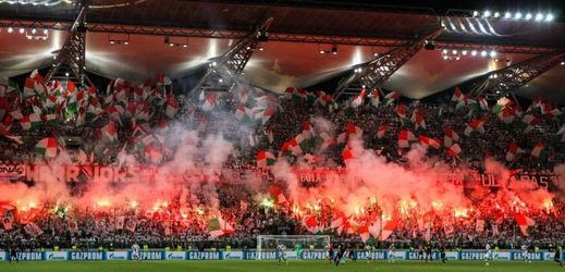 Fanoušci Legia Varšavy před utkáním s Dortmundem