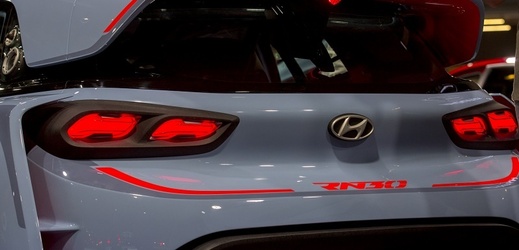 Koncept Hyundai RN30 se jeví zatím jen jako hračka pro sportovní nadšence. Bude-li se jednou vyrábět sériově, je ve hvězdách. A ani odborníci si netroufají další kroky automobilky odhadovat.