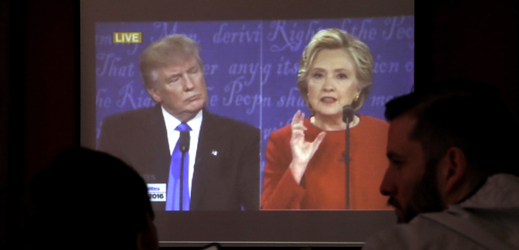 První debata Clintonová - Trump.