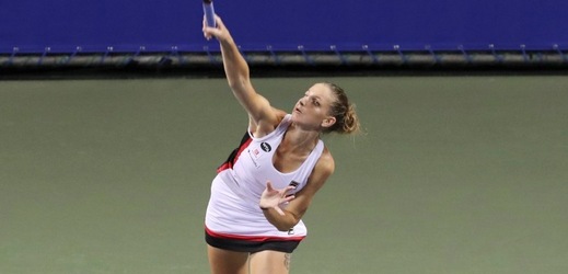 Tenistka Karolína Plíšková porazila na turnaji v Pekingu stejně jako před týdnem ve Wu-chanu Lucii Šafářovou.