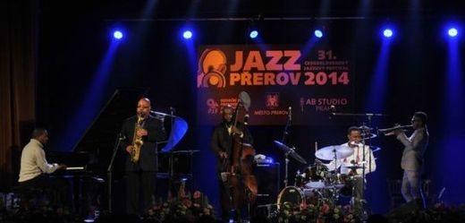 Trumpetista Roy Hargrove se svým kvintetem na 31. ročníku Československého jazzového festivalu v Přerově.